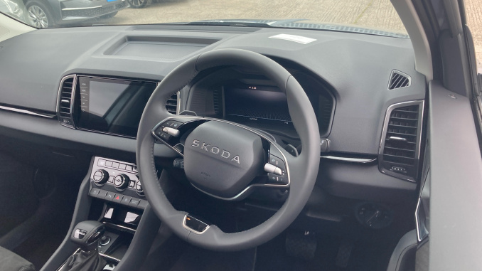 Skoda Karoq 1.5 TSI SE L Edition 5dr DSG Petrol Estate - Image 10